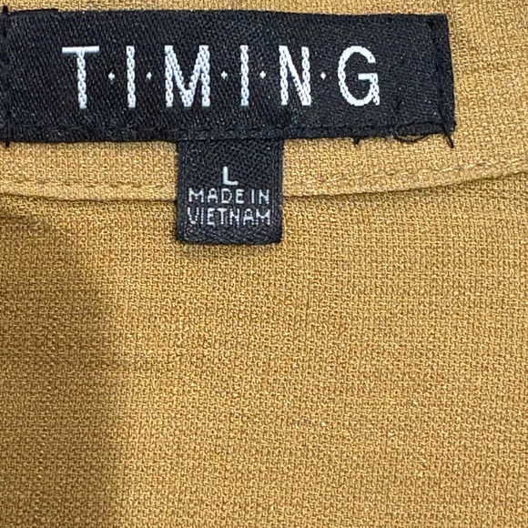 Timing Mustard Button-Up Top - Picture 3 of 5
